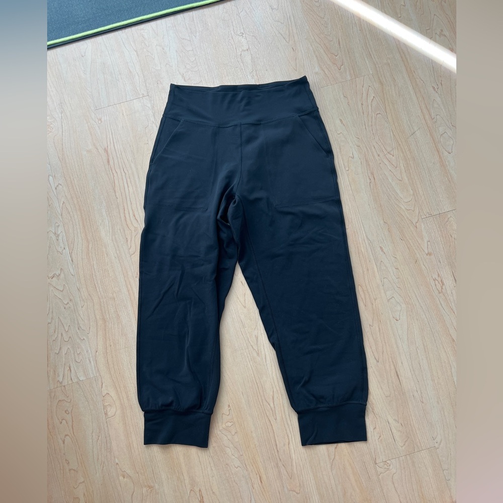 Lululemon Align Cropped Jogger (also have navy pair and can bundle!)